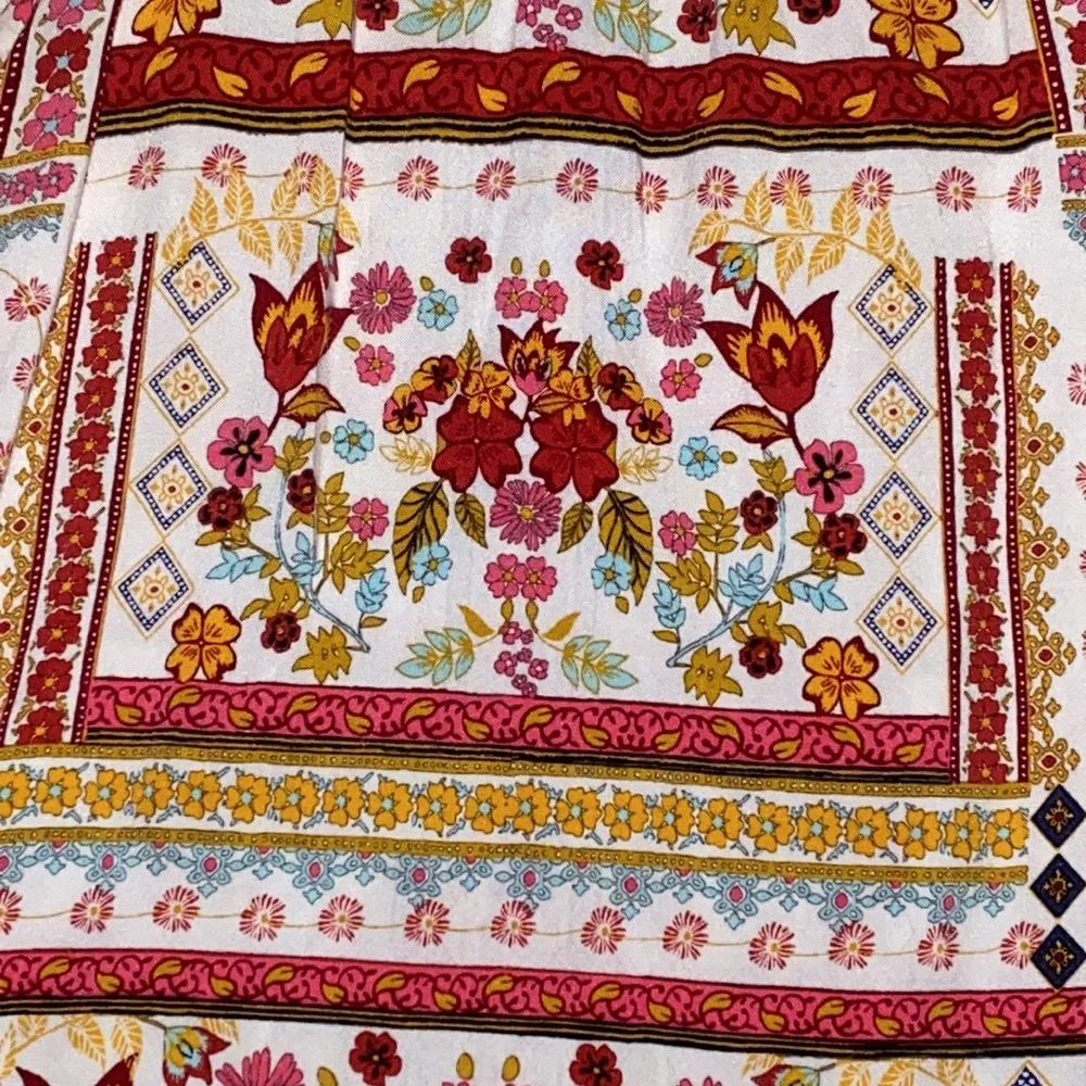 Top - Picture 2 of 4